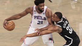 Basket NBA, Embiid come Banchero: a Parigi 2024 giocherà con la maglia USA, Francia delusa