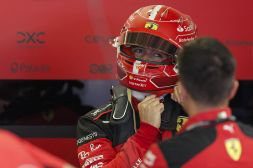 F1, GP Messico: Leclerc giustifica tra i fischi il suo contatto con Perez. E Vasseur: "Situazione fuori controllo"