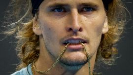 Tennis, Zverev condannato a 450 mila euro di multa per violenze domestiche. Annunciato il ricorso