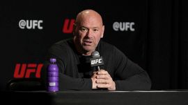 UFC, Dana White a sorpresa: rompe il divieto e riporta le bandiere sui ring