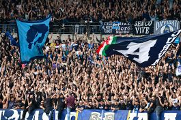 Verona-Napoli: scontri, tribuna infuocata e scambi di accuse; i partenopei temono anche per Berlino