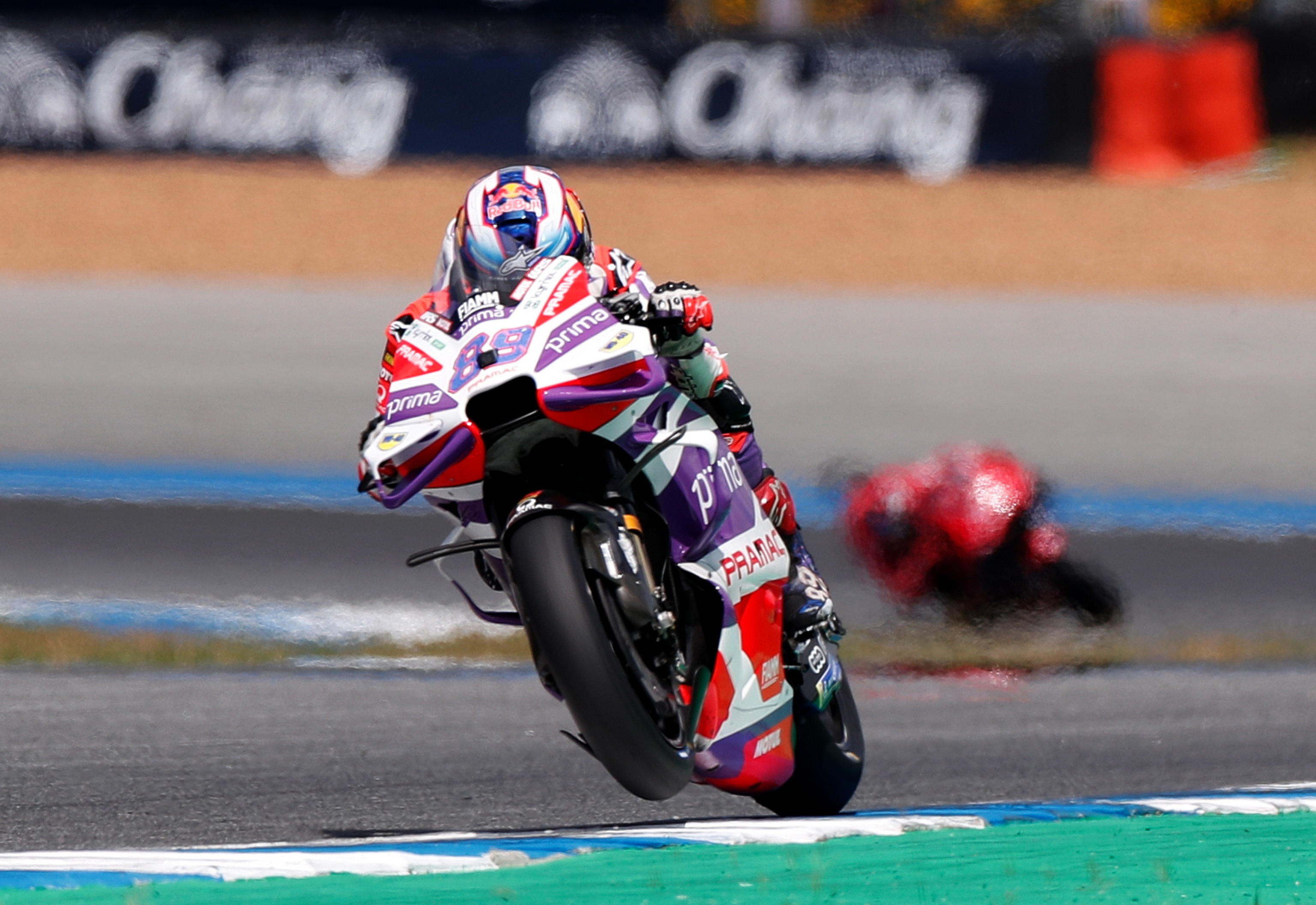 MotoGP, GP Thailandia: Martin Vince In Volata Su Binder Penalizzato ...