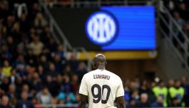 Roma nel caos: Lukaku ignorato dagli ex compagni, la frase di Maresca a Mancini e i lamenti di Mou