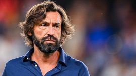 Sampdoria, Pirlo flop sotto gli occhi di Mancini: insurrezione sul web per l’ex maestro