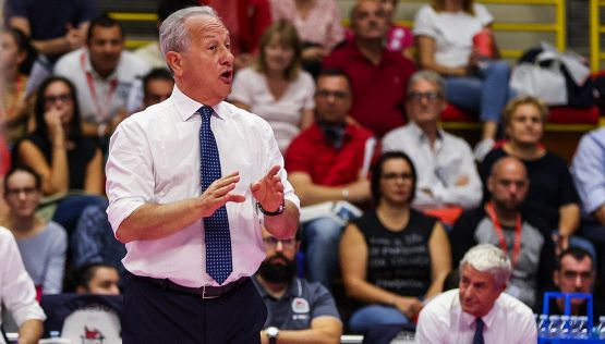 Volley femminile, Velasco non sa più vincere: terza sconfitta per Busto Arsizio e domenica arriva Bernardi