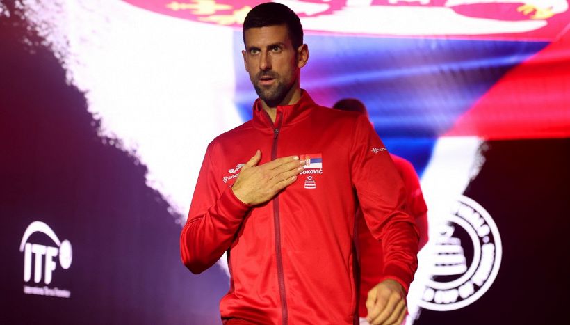 Tennis, Coppa Davis semifinale Italia-Serbia: Djokovic abbatte la Gran Bretagna e lancia la sfida a Sinner