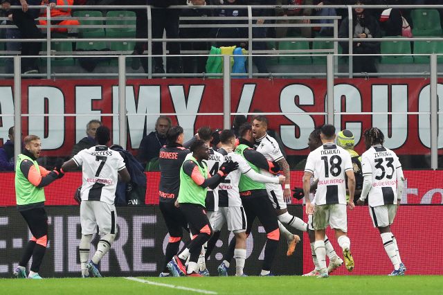 Pagelle di Milan-Udinese 0-1: che freccia Ebosele! Silvestri super nel finale, Jovic e Reijnders fuori dal gioco