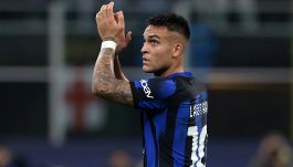 Calciomercato Inter, rinnovo Lautaro: l'agente del Toro gela tutti. "Ci sono divergenze"
