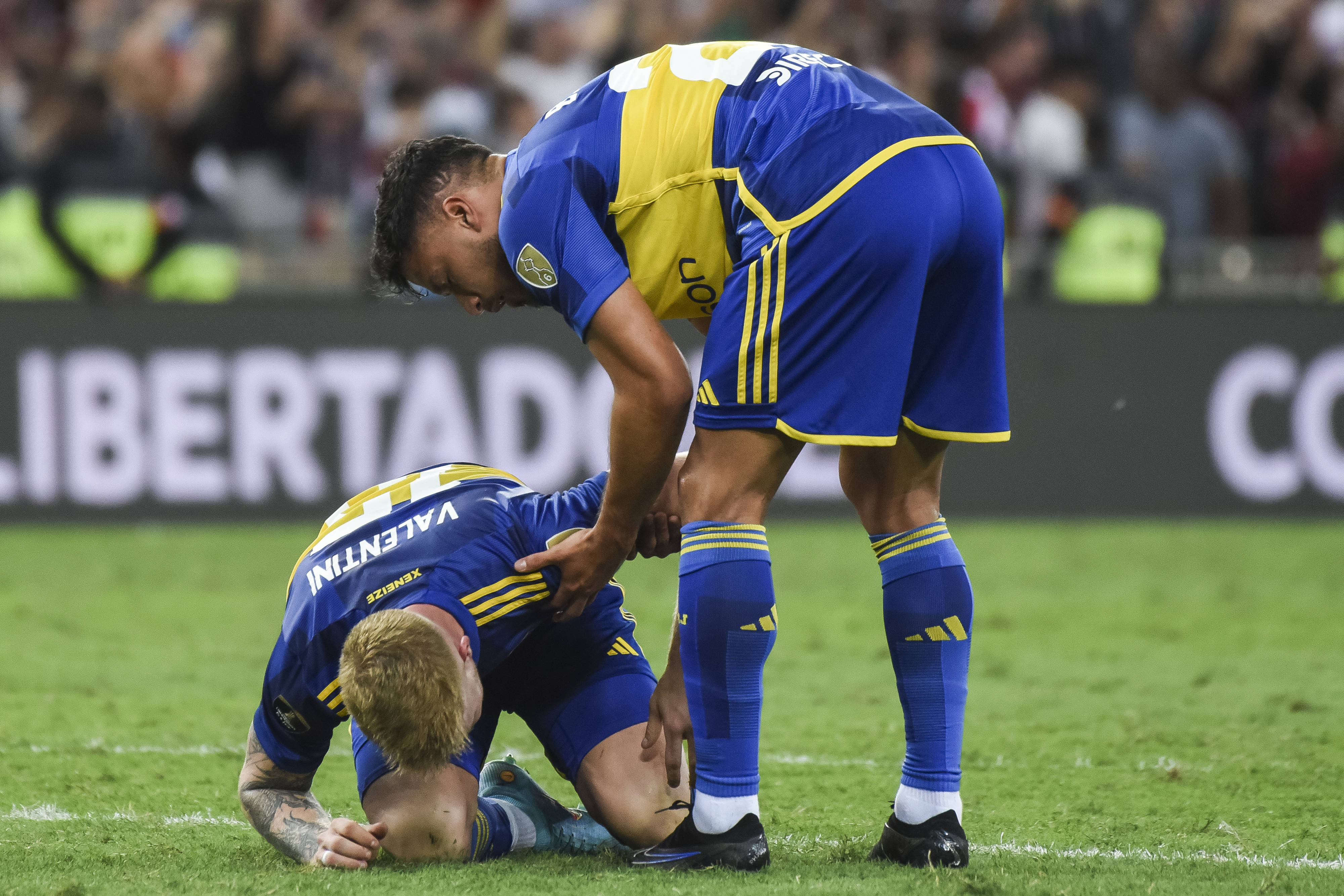 Copa Libertadores, la Fluminense di Felipe Melo batte il Boca Juniors: gioia e delusione. LA GALLERY