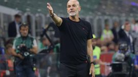 Milan, bufera sul web: infortuni, Maignan, Ibra e Pioli scatenano la rabbia dei tifosi