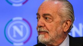 Napoli, cena di Natale tra tombola e promesse: ecco il menu e il regalo di De Laurentiis
