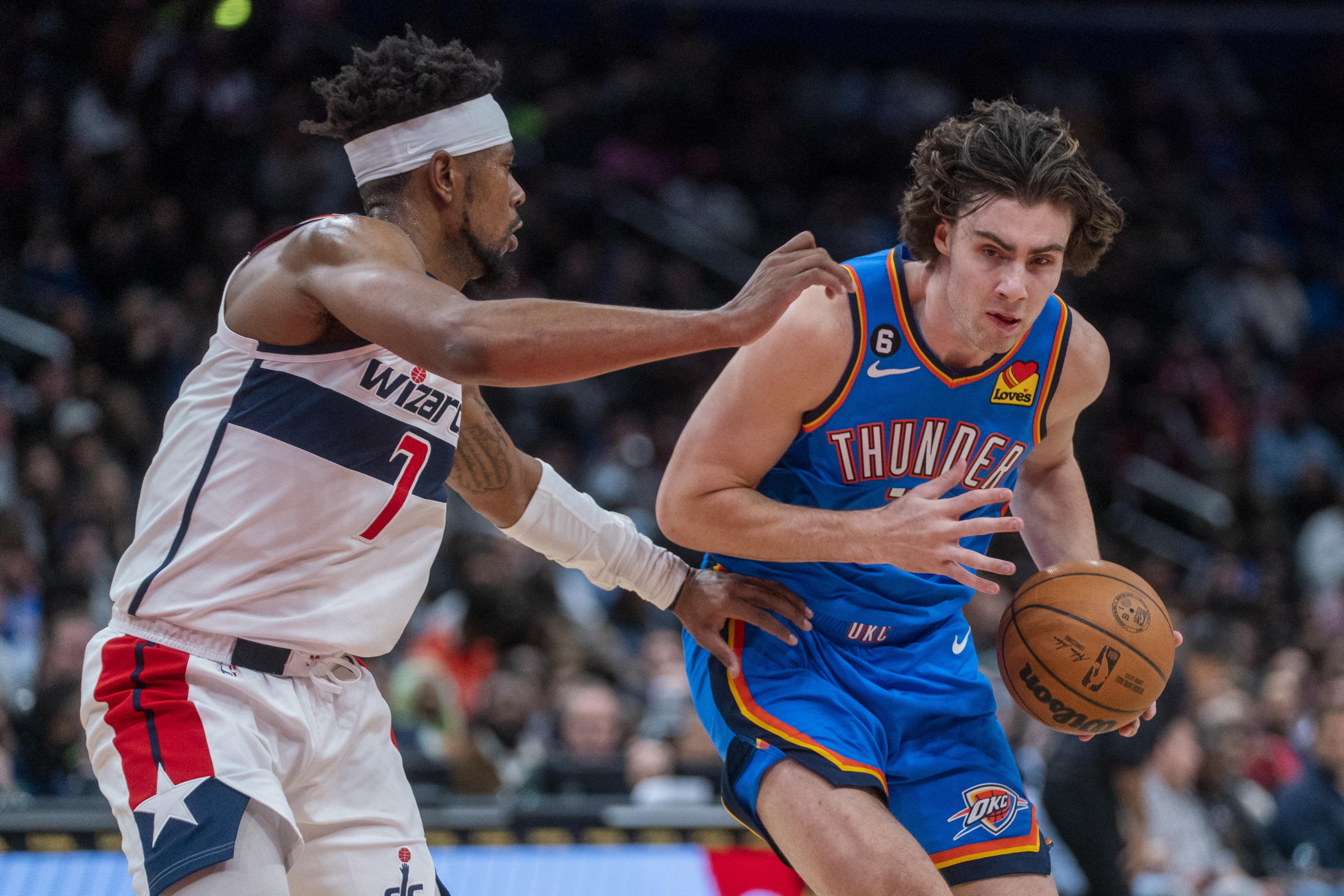 NBA, Giddey nei guai: il play dei Thunder accusato di aver avuto una  relazione con una minorenne