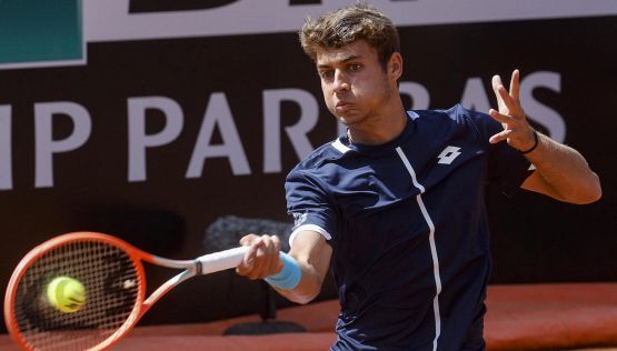 Tennis ATP Next Gen Finals: un grande Cobolli batte Stricker in quattro set