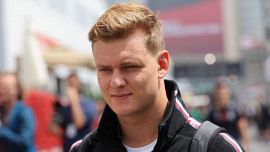 F1, Mick Schumacher alla Cadillac Ferrari infiamma il mercato e Andretti si sbilancia sui piloti 2026