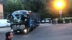 Serie A, l'arrivo dei pullman della Lazio e della Roma all'Olimpico