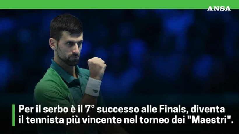 Sinner non ce la fa, Djokovic re a Torino