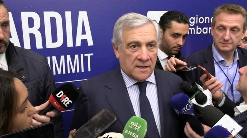 Serie A, Tajani scherza: "Inter fortissima, contro Juve spero lo sia meno del solito"