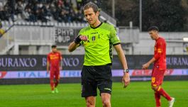 Serie A, gli arbitri della 37a giornata, tutte le designazioni: Chiffi per Inter-Lazio e Doveri per Parma-Napoli