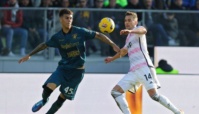 Frosinone-Juventus, moviola: Il giallo pesante e i dubbi sul fuorigioco