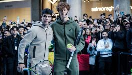 Tennis, Sinner sfida Alcaraz ad Alicante: esibizione stellare per chiudere un 2023 straordinario