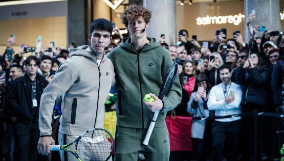 Tennis, Sinner sfida Alcaraz ad Alicante: esibizione stellare per chiudere un 2023 straordinario