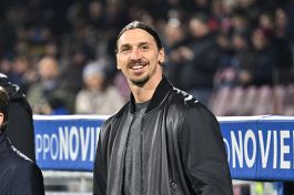 Ibrahimovic pubblica sms mandatogli per errore da un giornalista che parla male di lui