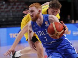 Basket Serie A: Mannion trascina Varese alla vittoria contro Pesaro e manda un messaggio a Pozzecco
