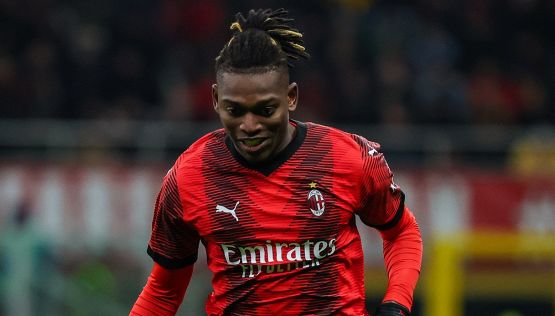 Milan, Luis Enrique snobba Leao al Psg: la battuta scatena i tifosi 