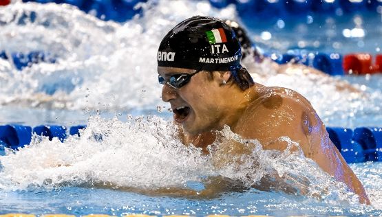 Nuoto, sei ori Italia agli Europei in vasca corta: Martinenghi, Mora, Quadarella, Razzetti, Pilato e la 4x50