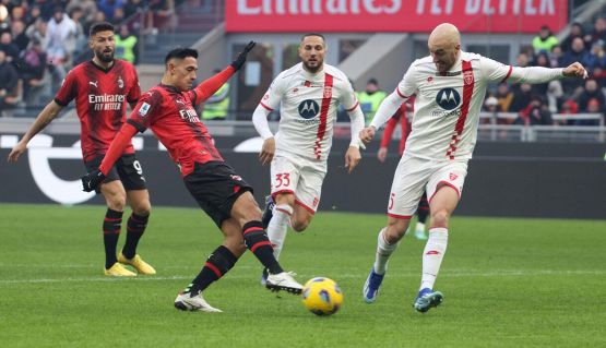 Milan-Monza, moviola: il rosso risparmiato a Reijnders e il rigore negato