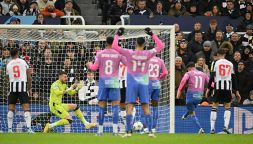 Pagelle di Newcastle-Milan 1-2: Chukwueze decisivo, bene Jovic. Leao spreca, male Reijnders