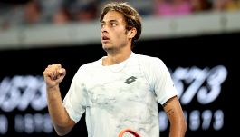 Tennis Australian Open: Cobolli regge due set, poi de Minaur prende il largo. Ma il futuro è di Flavio