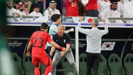 Coppa d'Asia: La maledizione di Cuper con la Siria, Taremi gol e rosso ma l'Iran passa ai rigori