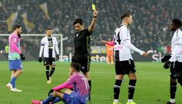 Razzismo, l’arbitro Maresca racconta cosa ha detto a Maignan in campo, il retroscena