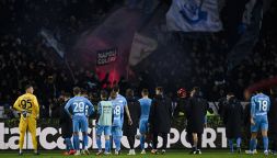 Sprofondo Napoli, squadra in ritiro, Mazzarri non si dimette: il sogno Conte e il retroscena