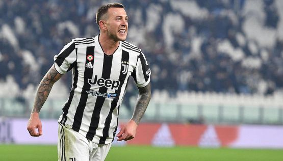 Mercato Juventus: i possibili addii di Kostic e Kean aprono al ritorno di Bernardeschi