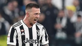 Calciomercato, trattative oggi: Juve Bernardeschi per Kostic, R. Sanches si impunta, Milan caccia al difensore