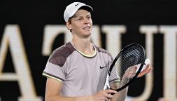 Tennis Australian Open, Sinner sfida Khachanov all’alba: Paolini celebra la “Jannik-mania”
