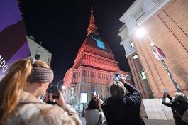 Australian Open, Sinner fa esultare Torino e illumina anche la Mole Antonelliana. La gallery