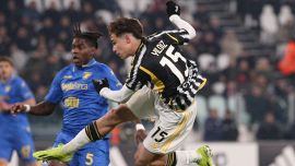 Juventus-Frosinone, il tweet del club per Yildiz tira in mezzo Dybala poi il club lo cancella