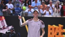 Australian Open Sinner nella storia: Berrettini scherza, Sonego lo applaude e la paura di Musetti