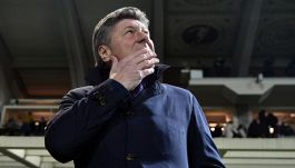 Napoli, Mazzarri attacca il Var: "L'arbitro può non vedere ma il Var doveva darci rigore"