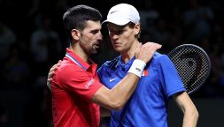 Tennis Australian Open, Sinner e Djokovic contro la gufata di Medvedev: il curioso "augurio" del russo