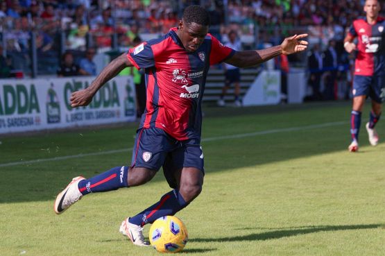 Cagliari-Entella: Pisacane, tridente pesante. Esposito a gara in corso, per i liguri il premio più bello