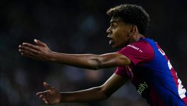 Spagna, in Supercoppa il Barca raggiunge il Real in finale: record Yamal