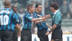 Inter-Juve, Ceccarini su esclusione Orsato: la polemica dell’arbitro del contatto Iuliano-Ronaldo