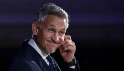 Lineker rivela una delle follie di Gascoigne: defecava nella nostra vasca da bagno