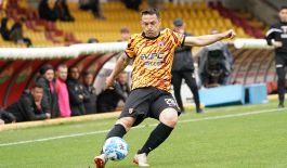 Carrarese-Benevento playoff serie C, l'idolo Gasp e lo Special One di Floridia: Calabro e Auteri vogliono la B