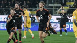 Pagelle di Frosinone-Roma 0-3: Huijsen, croce e delizia. Esce Lukaku e si sveglia Azmoun. Paredes leader