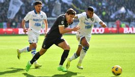 Juve, caso Chiesa: Allegri col Frosinone lo sostituisce dopo un'ora, prova deludente. Scoppia la bufera